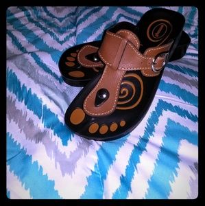 Brand New Aerosoft sandals